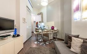 Irex Trevi Fountain Private Apartment